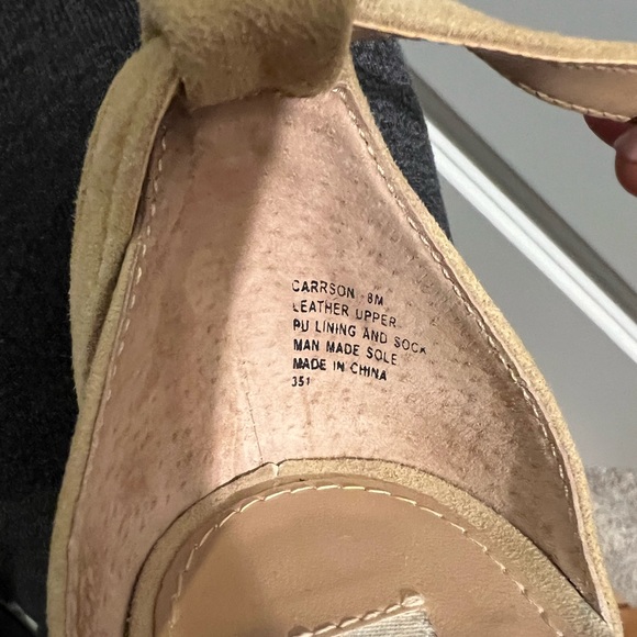 Nude colored Steve Madden “Carrson” heels SZ 8 - Picture 7 of 9